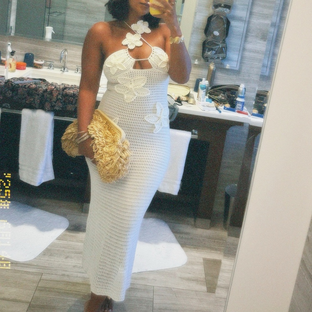 Meshki White Crochet Dress Size Medium (Kyla Floral)